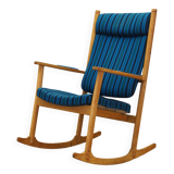 Rocking chair en chêne, design danois, années 1970, designer : Kurt Østervig, fabricant : Slagelse