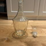 Glass carafe