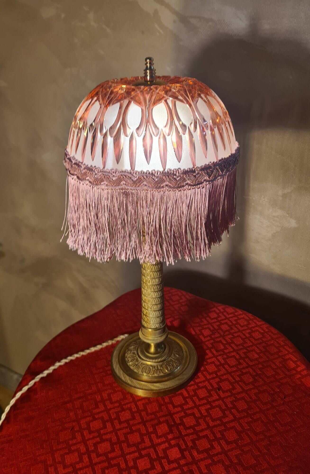 brass column lamp, worked brass from 1880 with cut glass dome, 45x22, superb