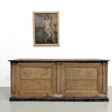 Grand Counter of Old Commerce in Pine