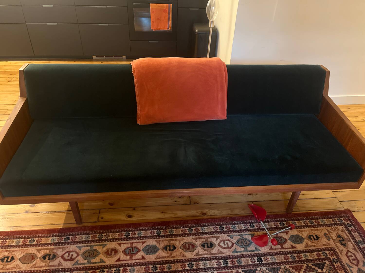 Green Swedish daybed sofa