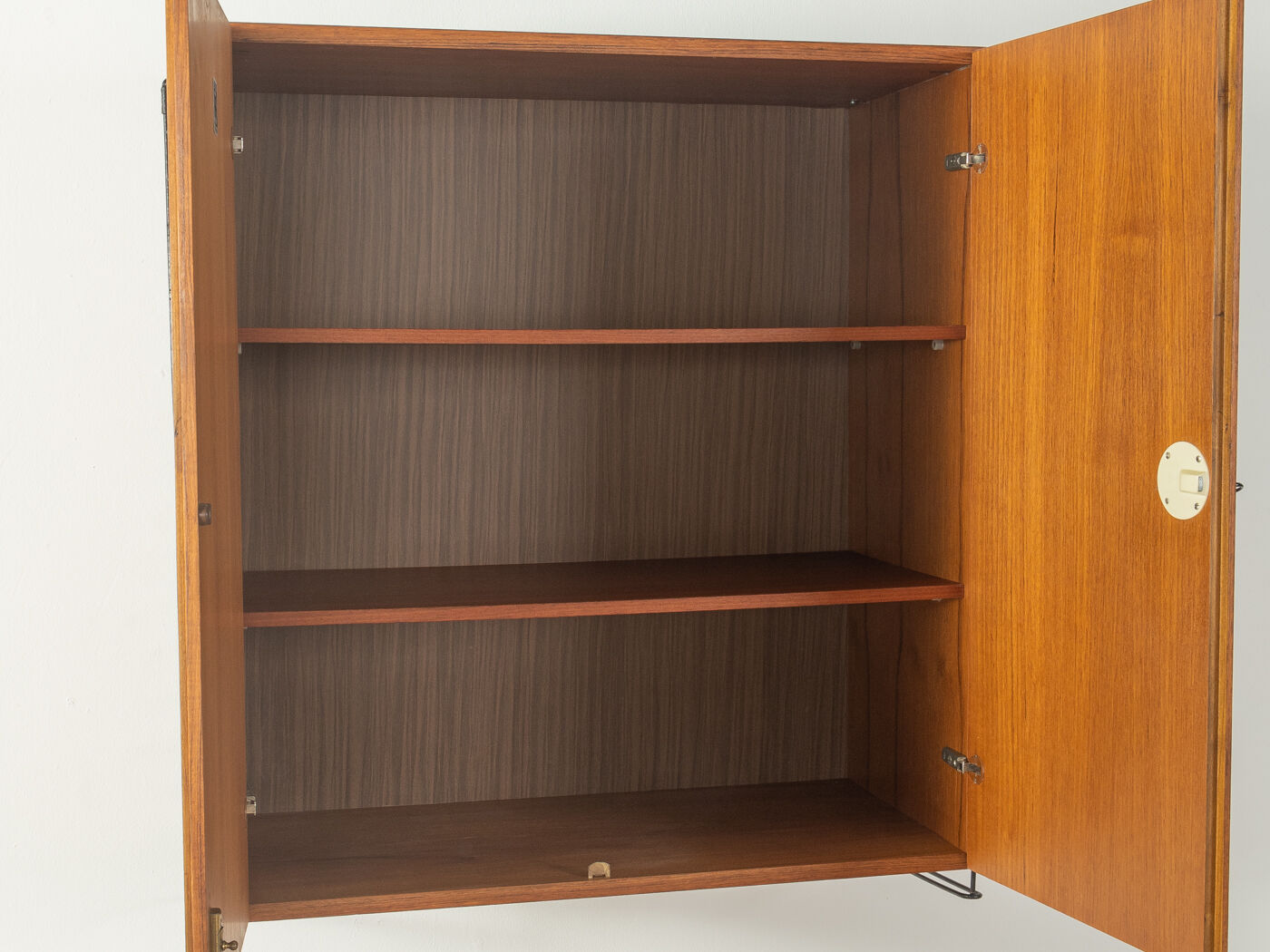 1960s wall shelf, Musterring