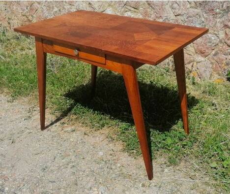 bureau table bois mssif avec tiroirs pieds compas
