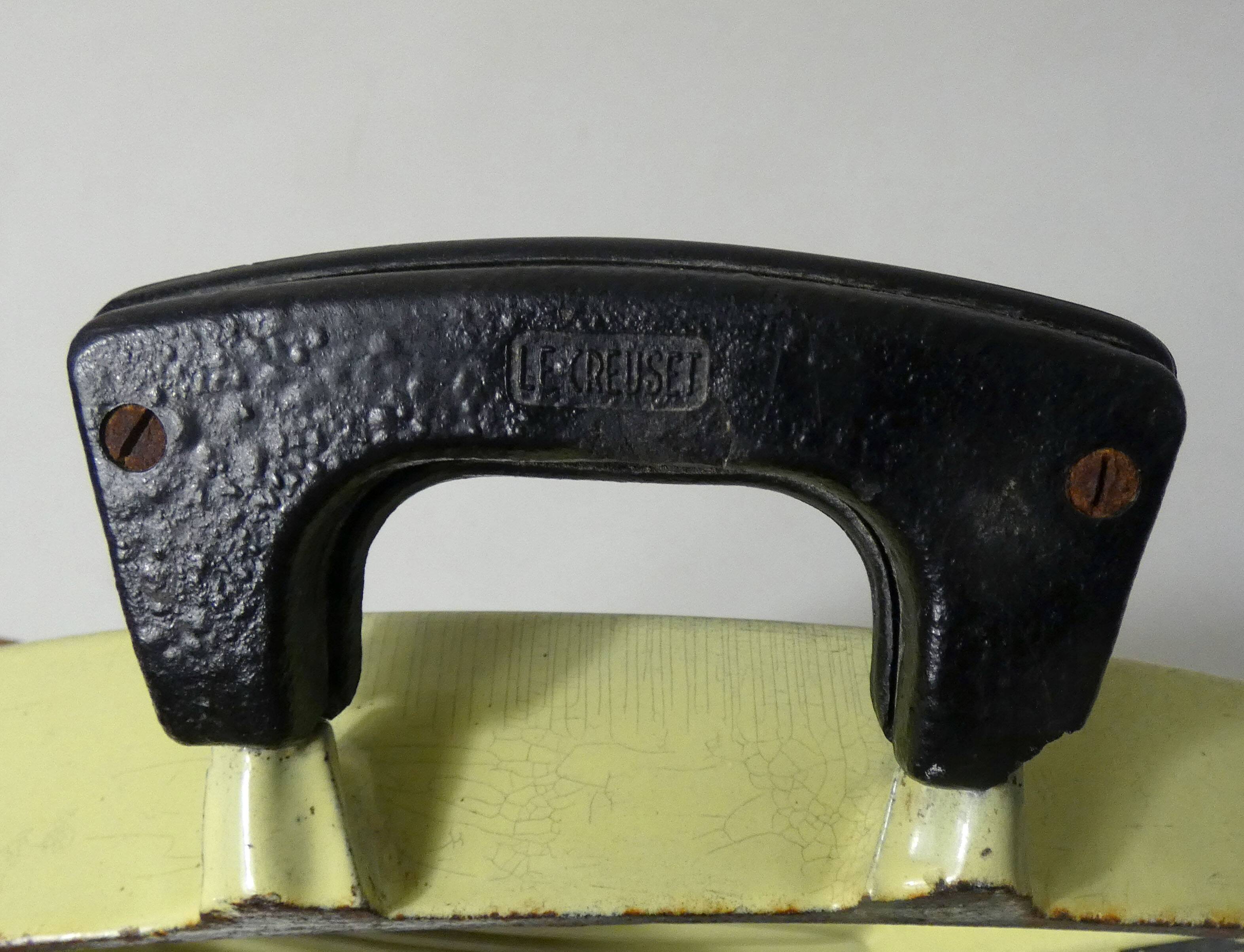 Tostador Le Creuset design Raymond Loewy