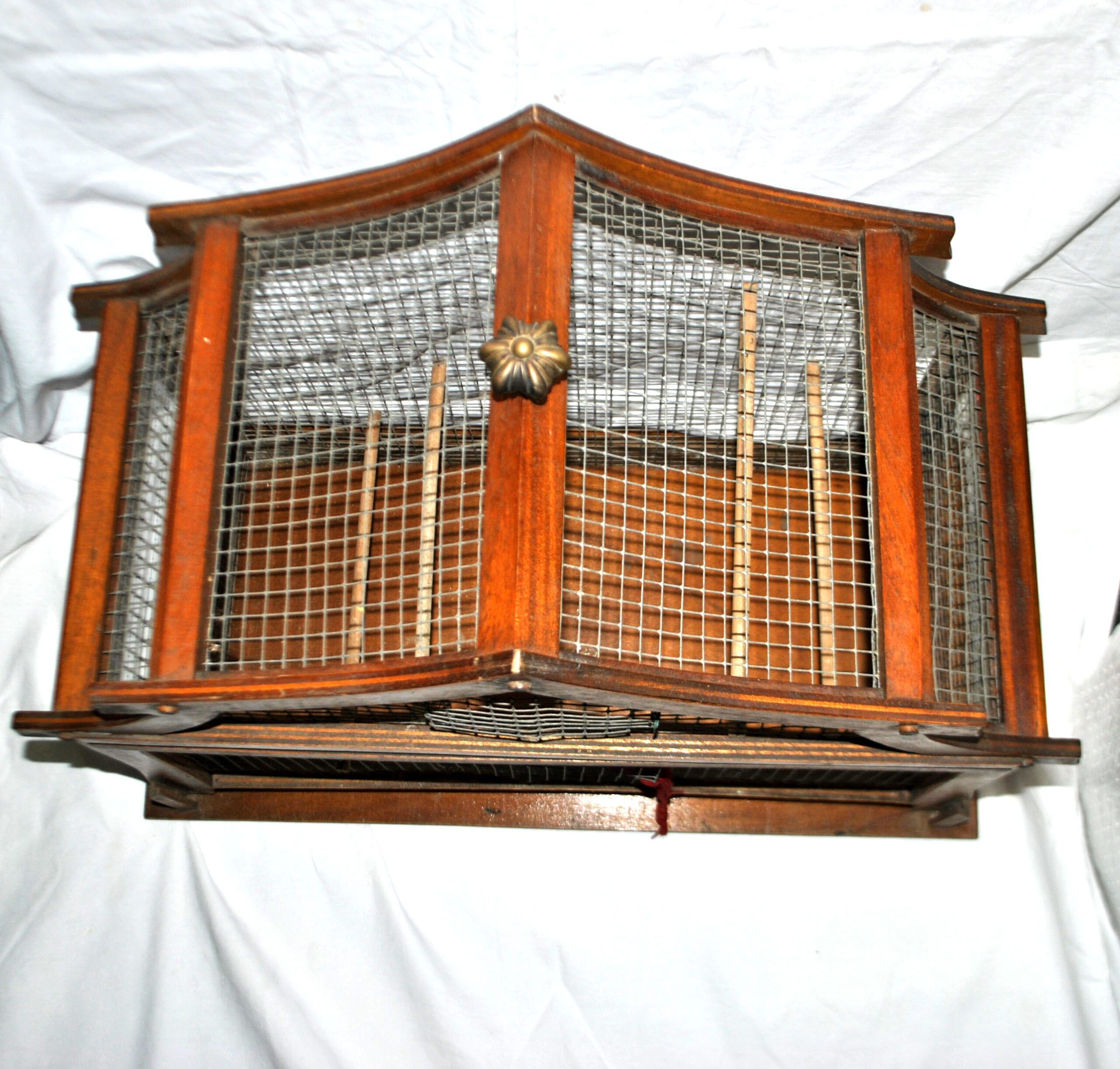 Large vintage wooden birdcage with metal mesh - Handmade 1960s