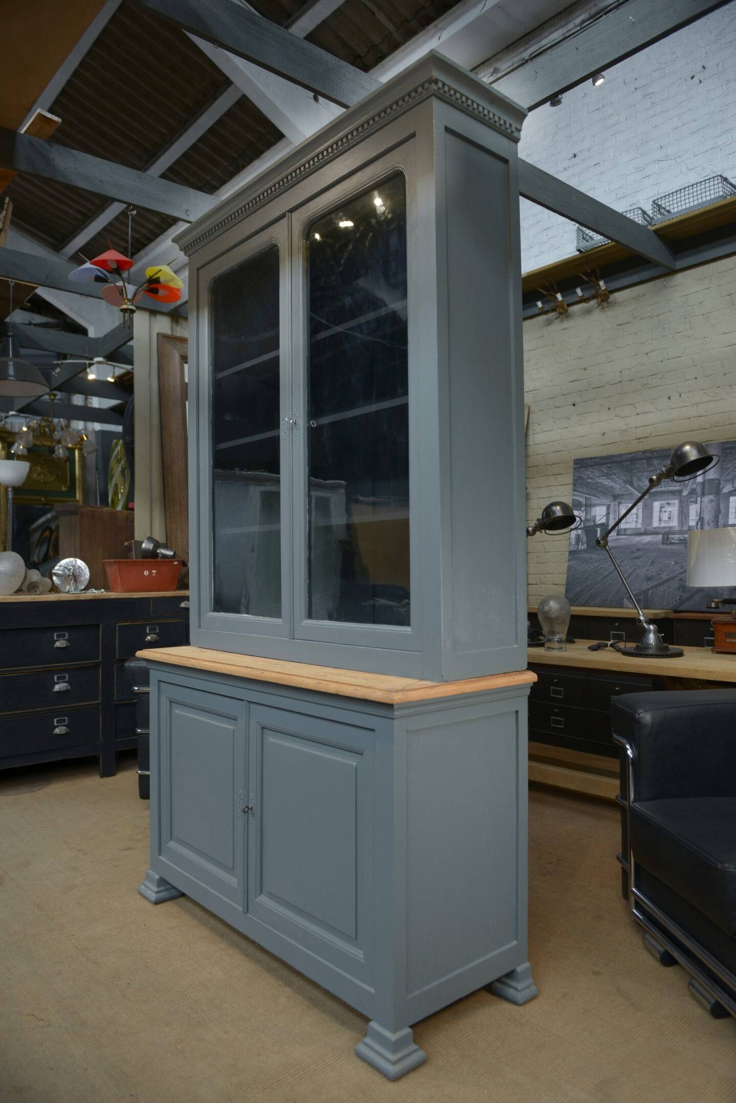 Bookcase sideboard with 2 bodies in gray patinated fir