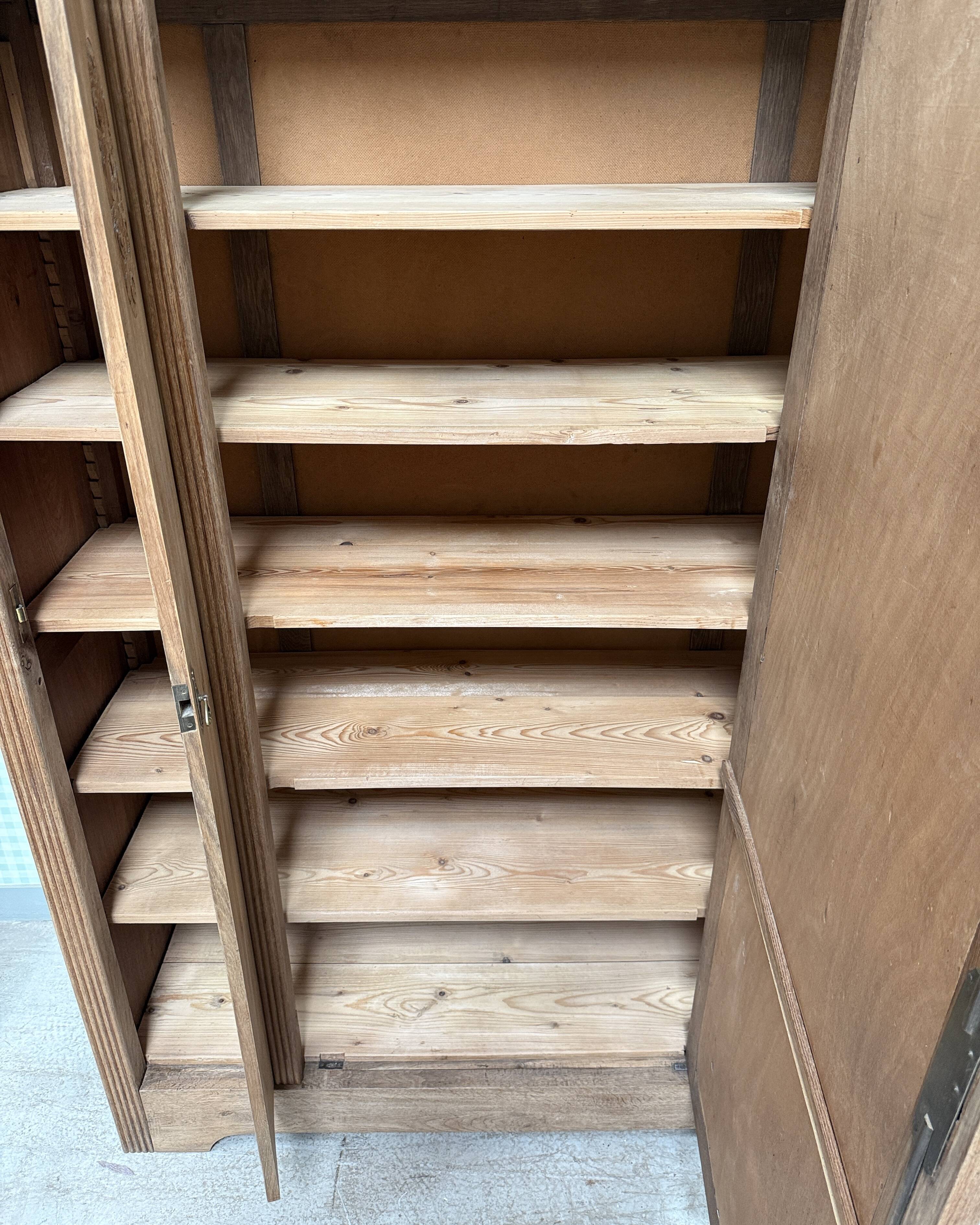 Art Deco oak wardrobe (renovated)