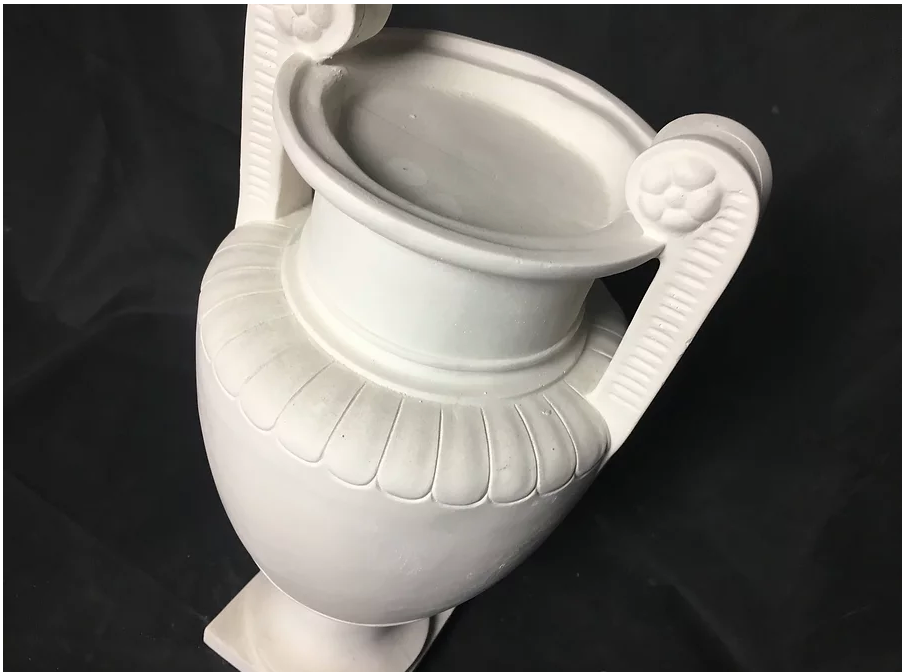 Greek vase without frieze