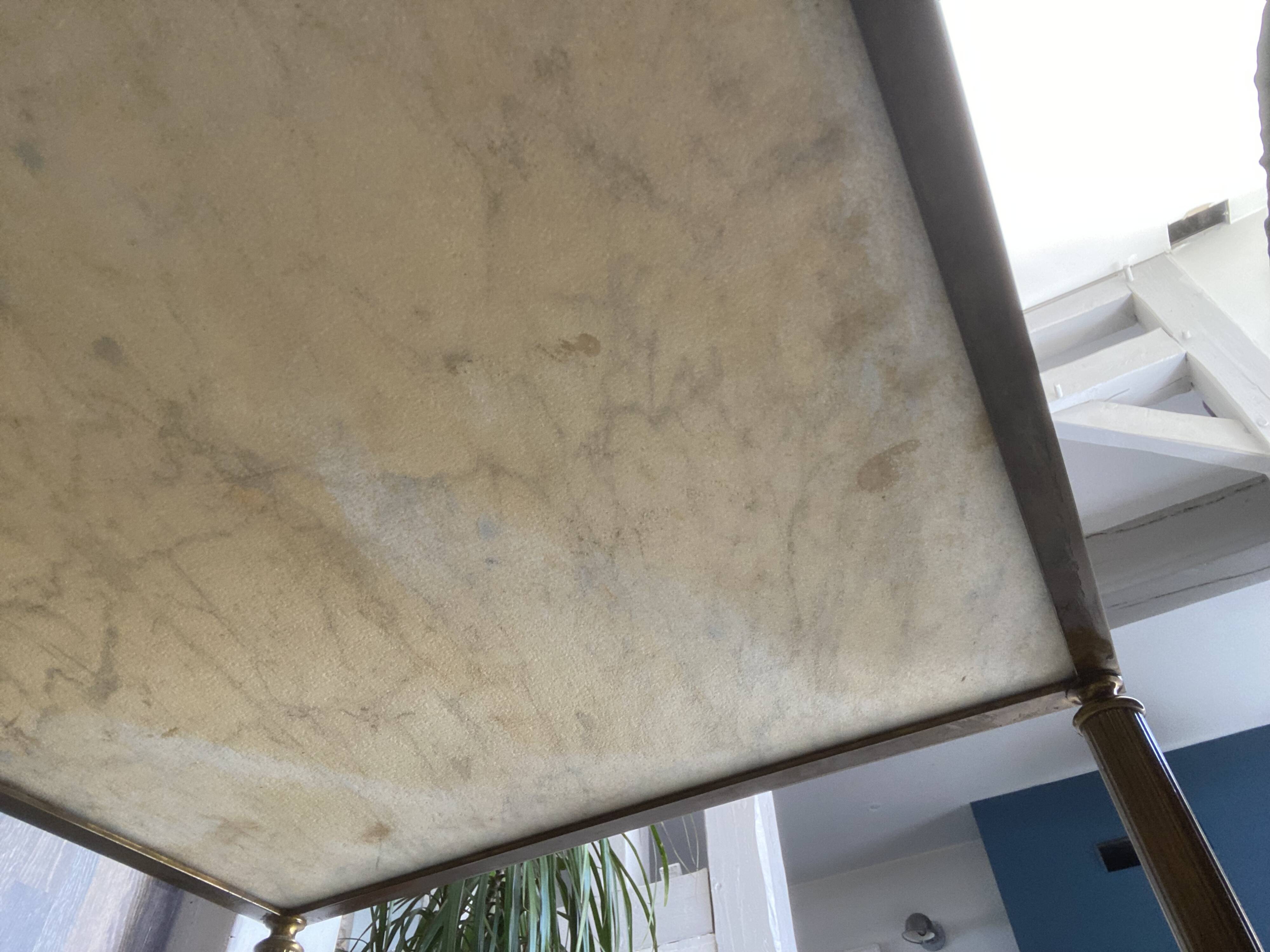Table basse marbre blanc gris structure en métal laiton doré vintage 60s