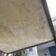 Table basse marbre blanc gris structure en métal laiton doré vintage 60s