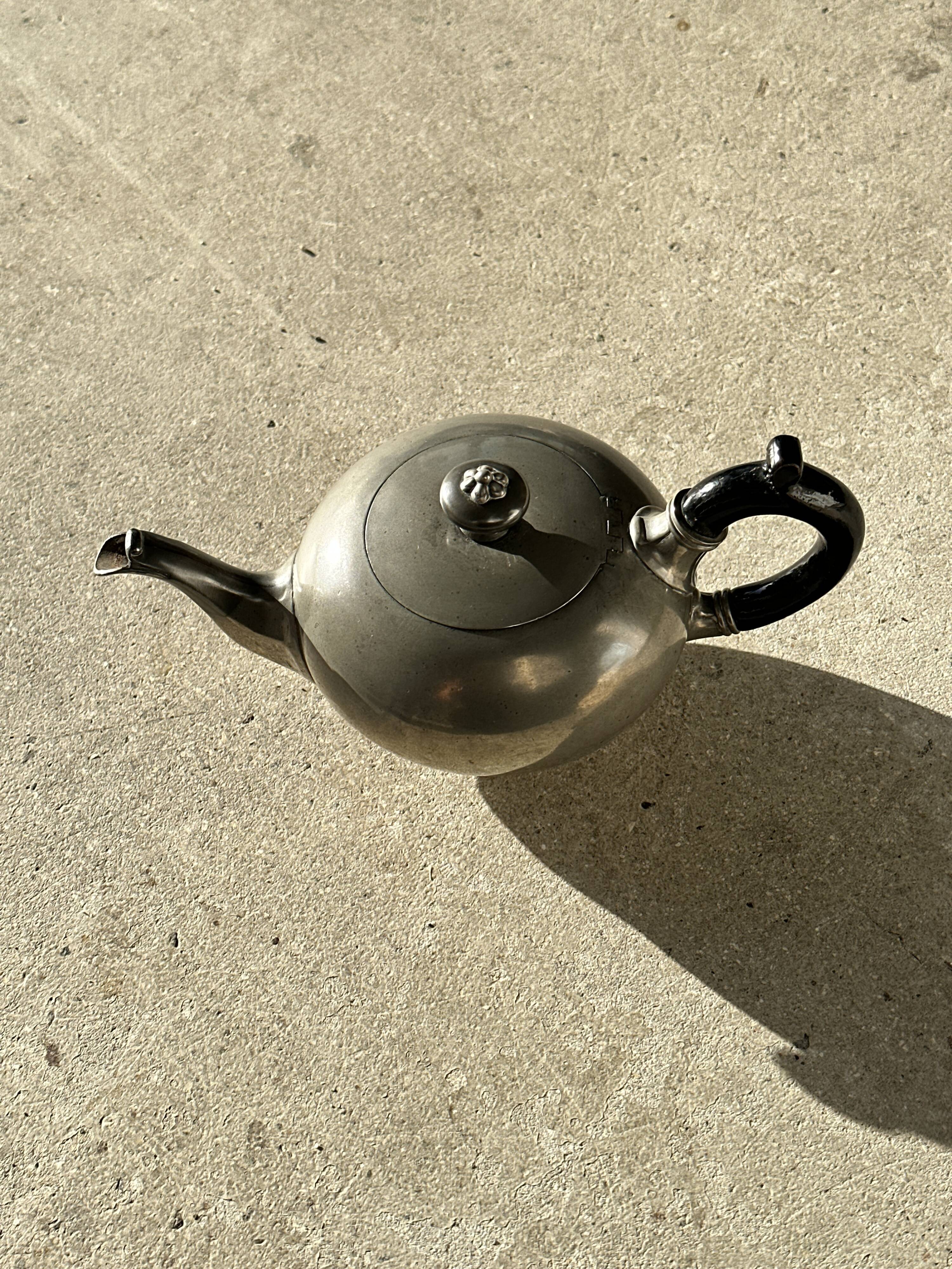 Small teapot, pewter coffee pot flattened oval shape
