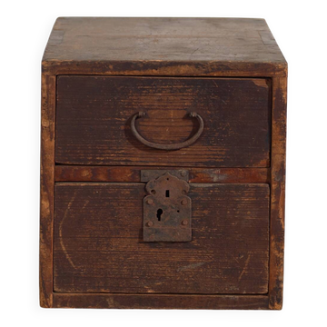 Petit tansu japonais ancien – Période Meiji/Taishō (circa 1880–1920)