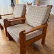 Paire de fauteuils en pin vintage 