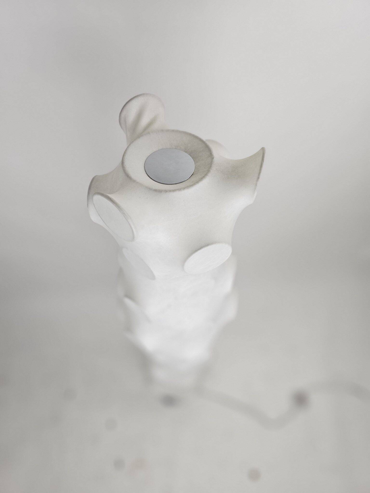 Cocoon floor lamp
