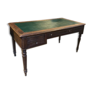 Bureau d'administration antique