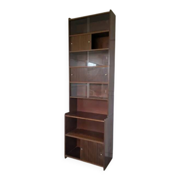 Library, shelves in 3 parts
