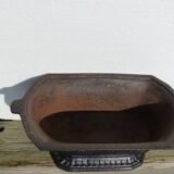 Cast iron planter