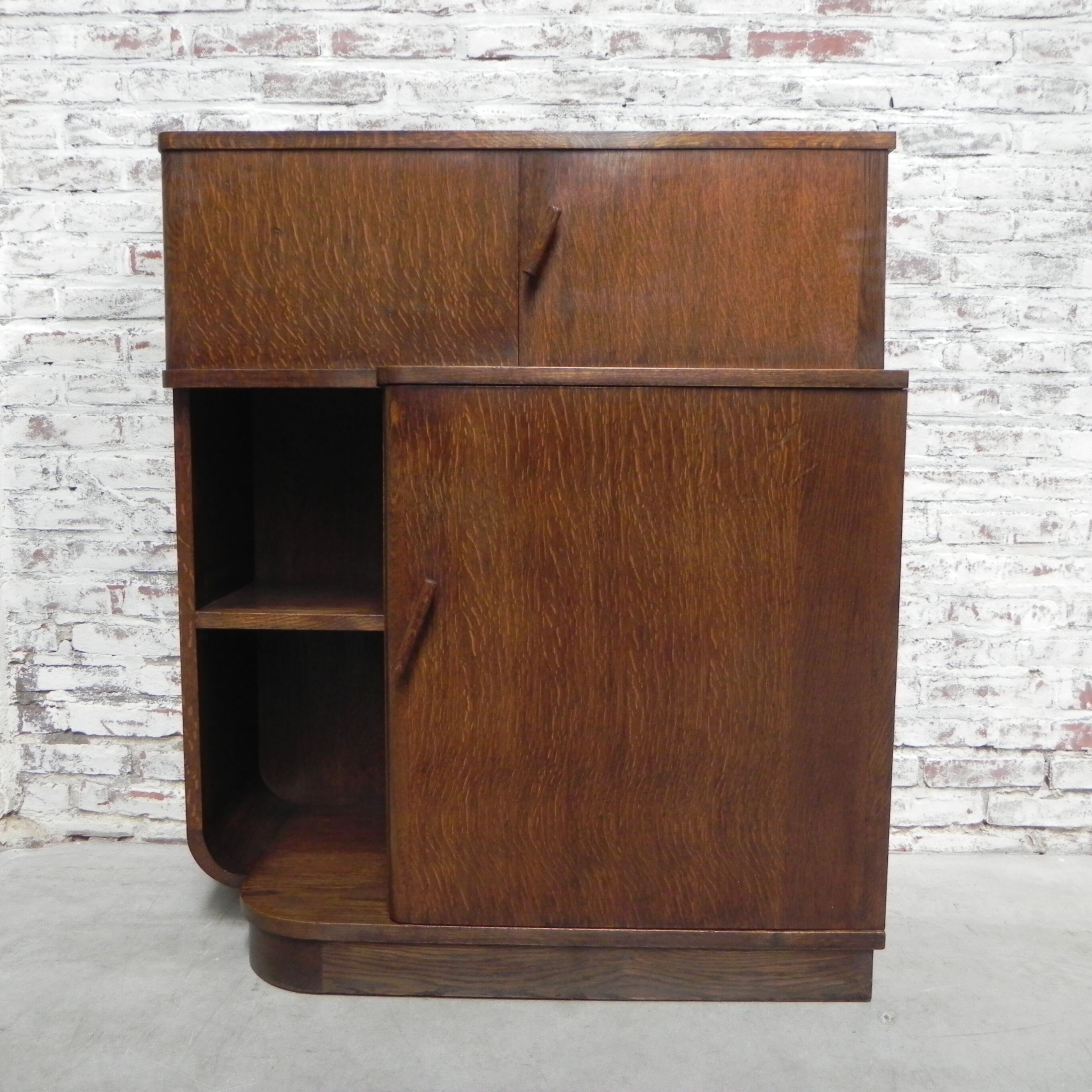 Art deco cabinet