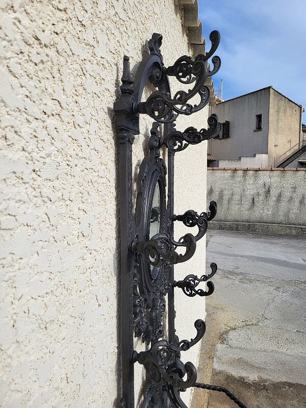 Cast iron coat rack n26 corneau Alfred in Charleville