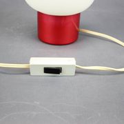 Lampe de table en verre opalin Burgundy Red de l'ère spatiale des années 1970