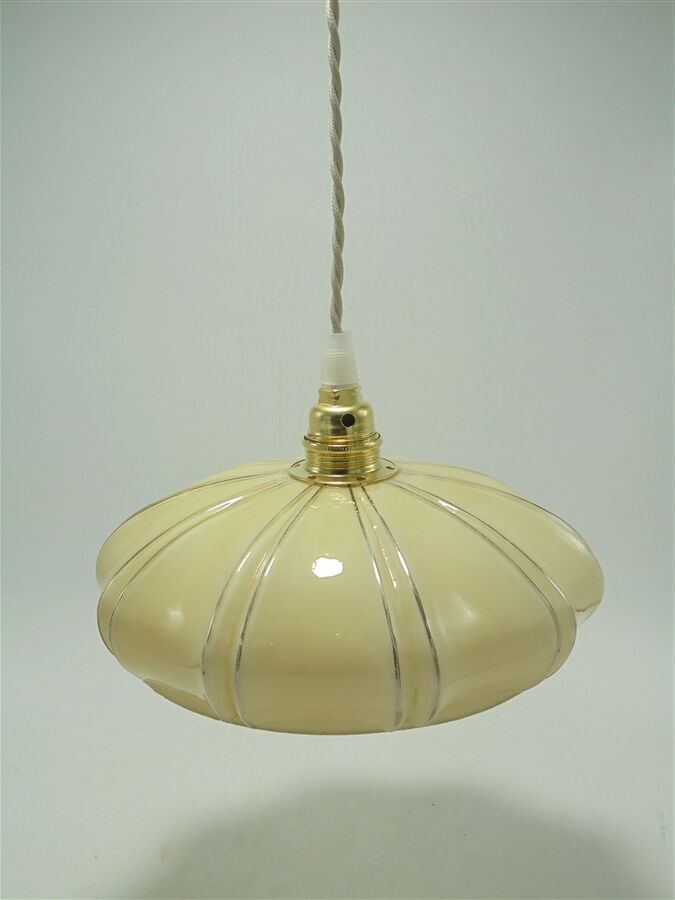 Art Deco suspension