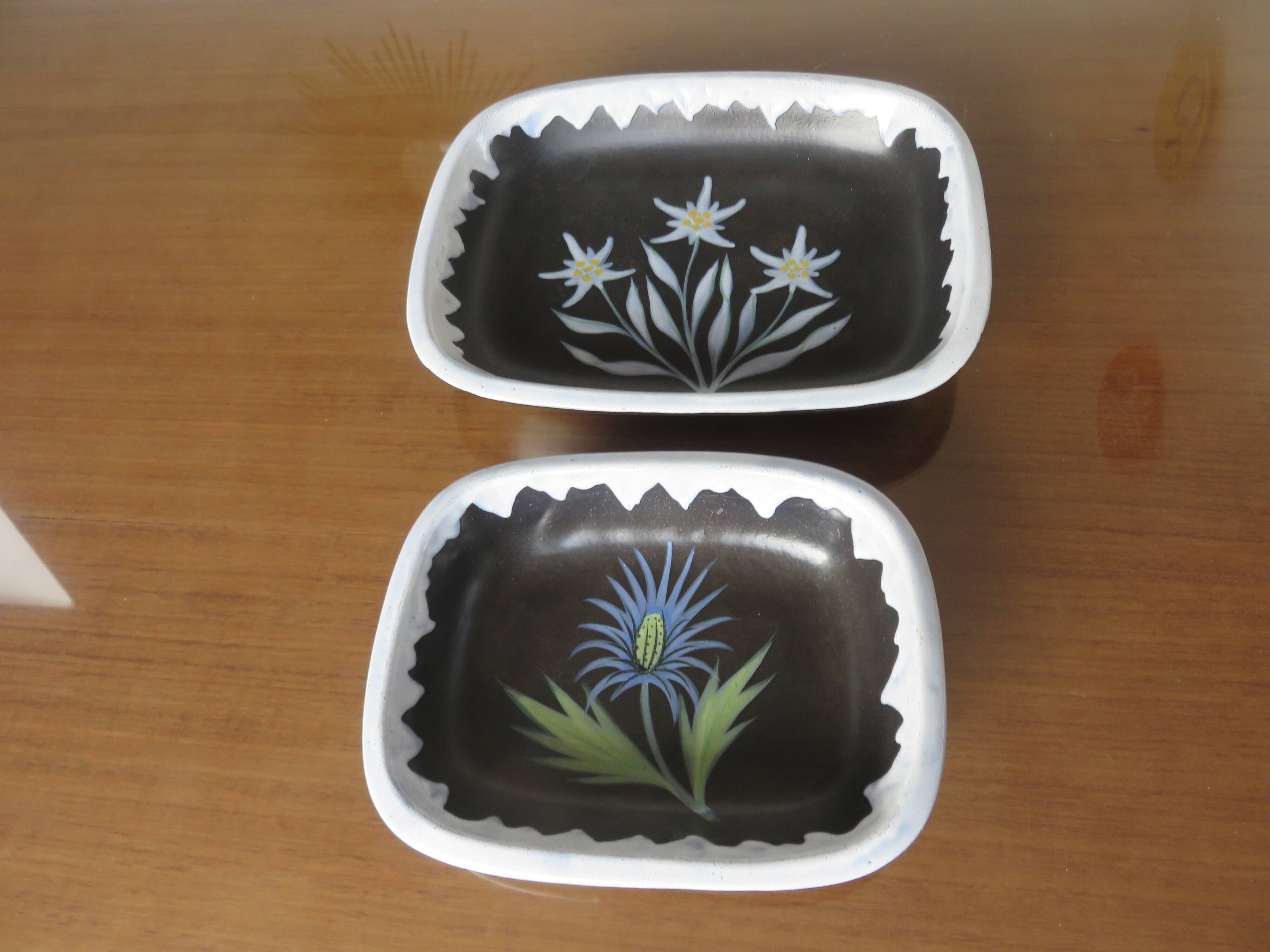Set of 2 "Gabriel Fourmaintraux" ceramic dishes from the 1950s and 60s.