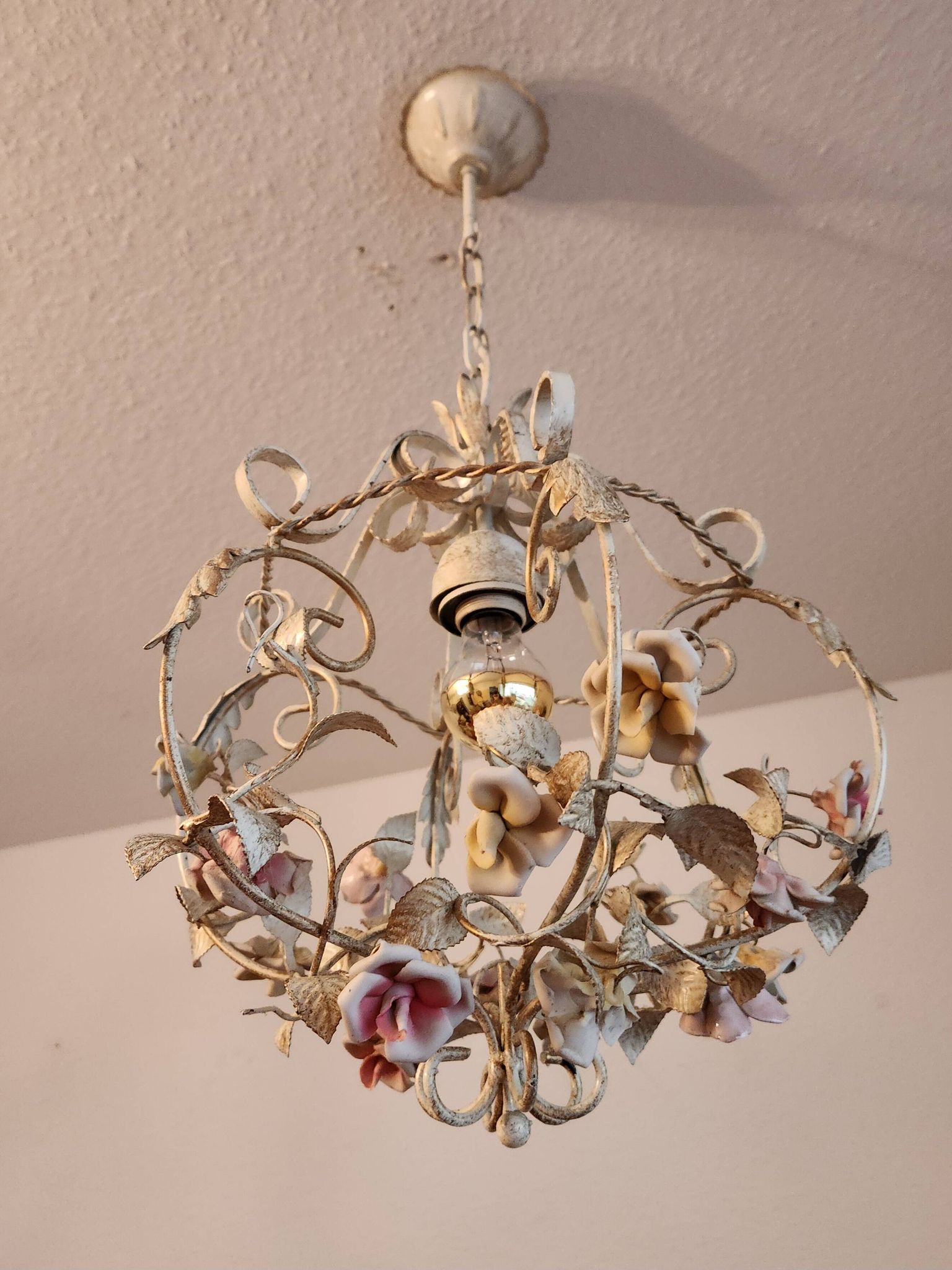 Hand-forged vintage pendant lamp with porcelain roses, Denz Neheim Hüsten