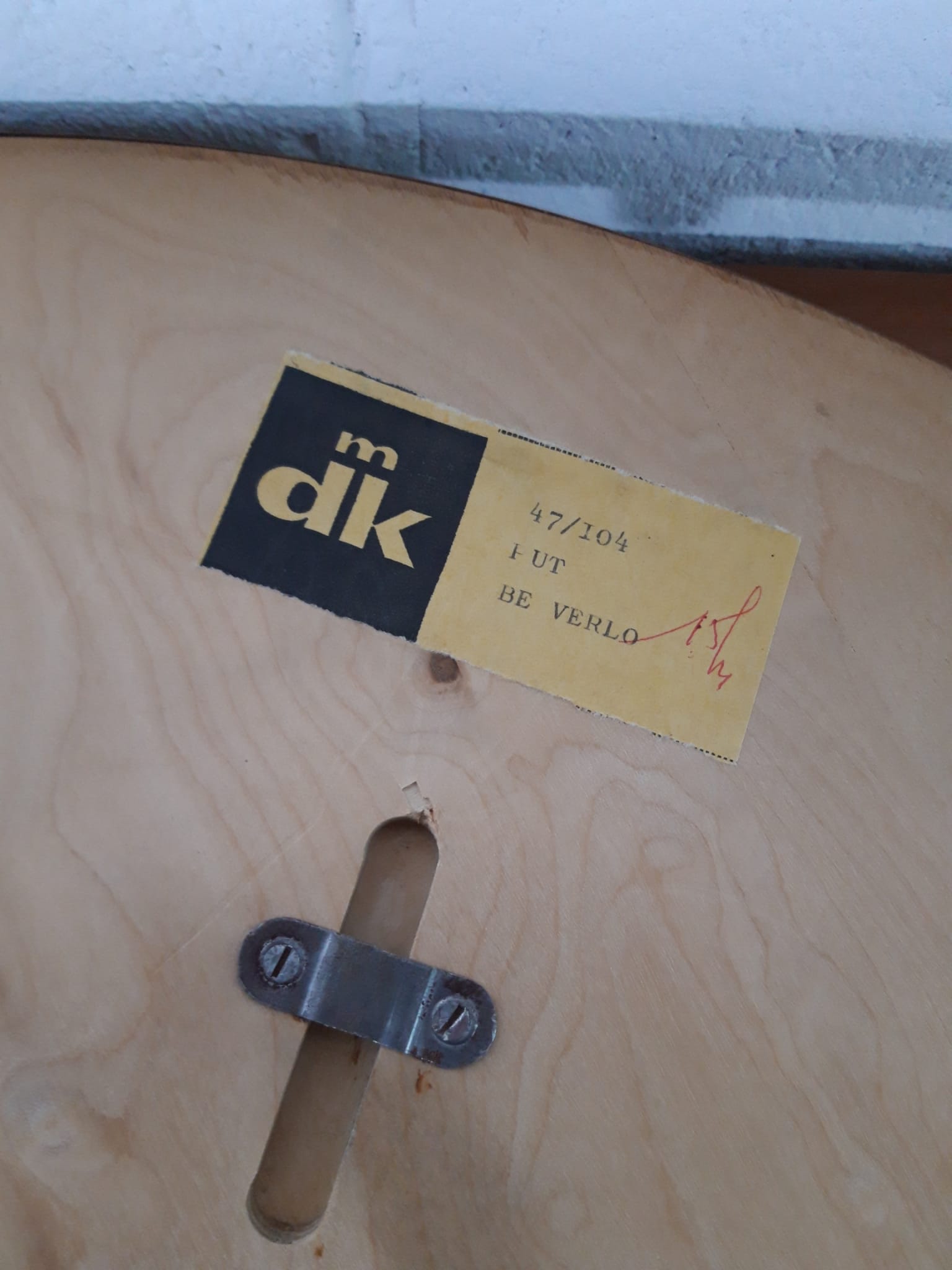 Vintage round wooden mirror mdk