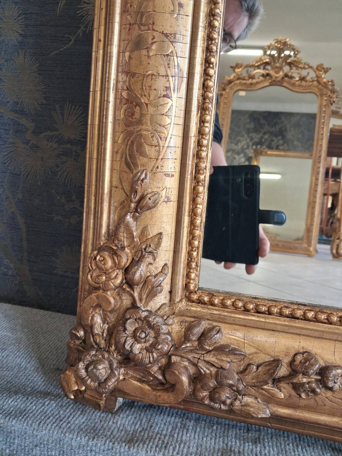 Restoration period mirror 178 x 104