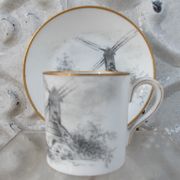 Cup and under cup decoration in grisaille Porcelain of Paris XIXth signed decoration mill