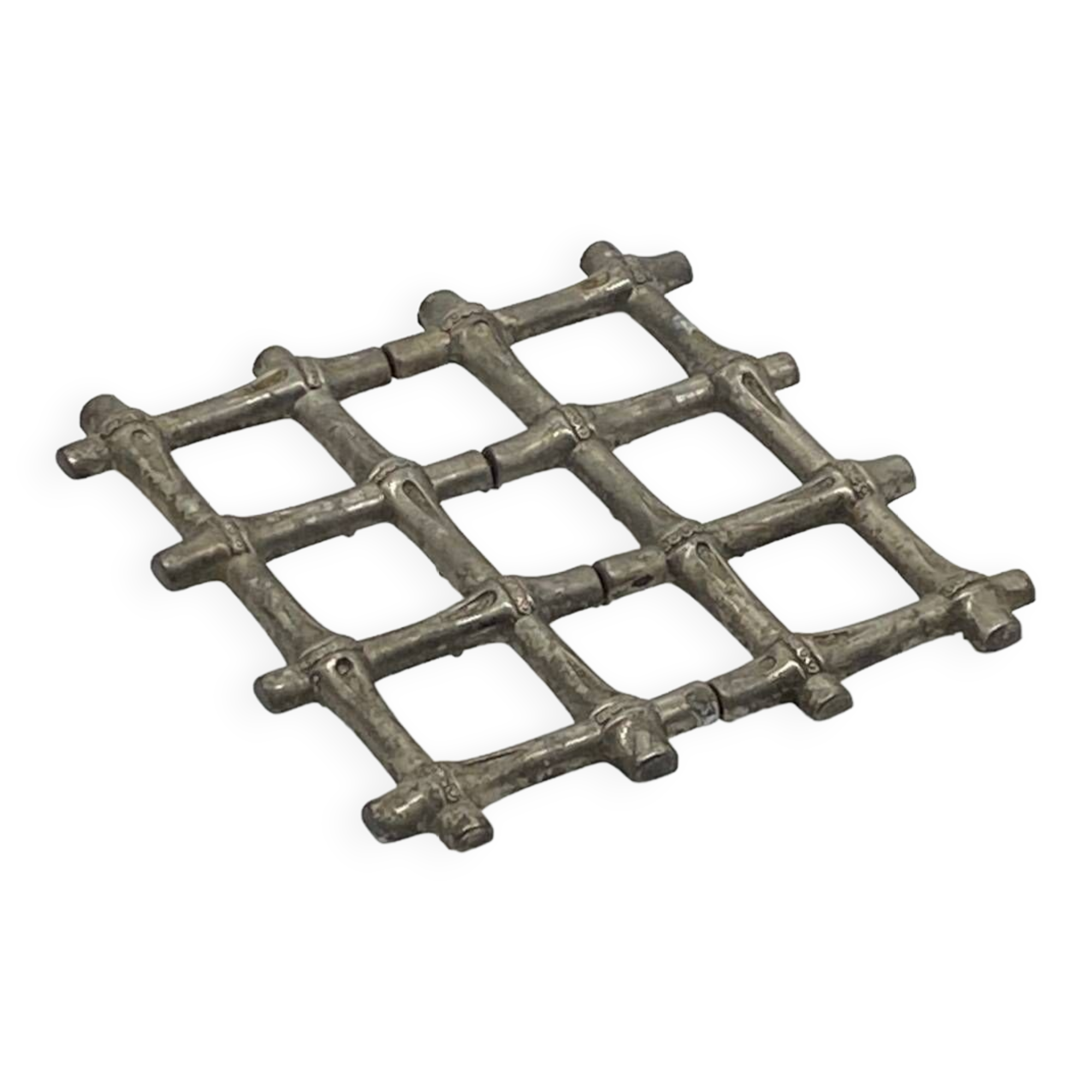 Bamboo imitation extendable silver metal trivet, vintage