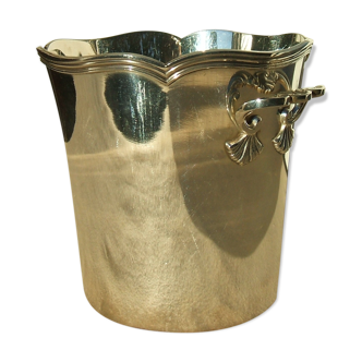 Silver metal champagne bucket