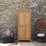 Armoire parisienne
