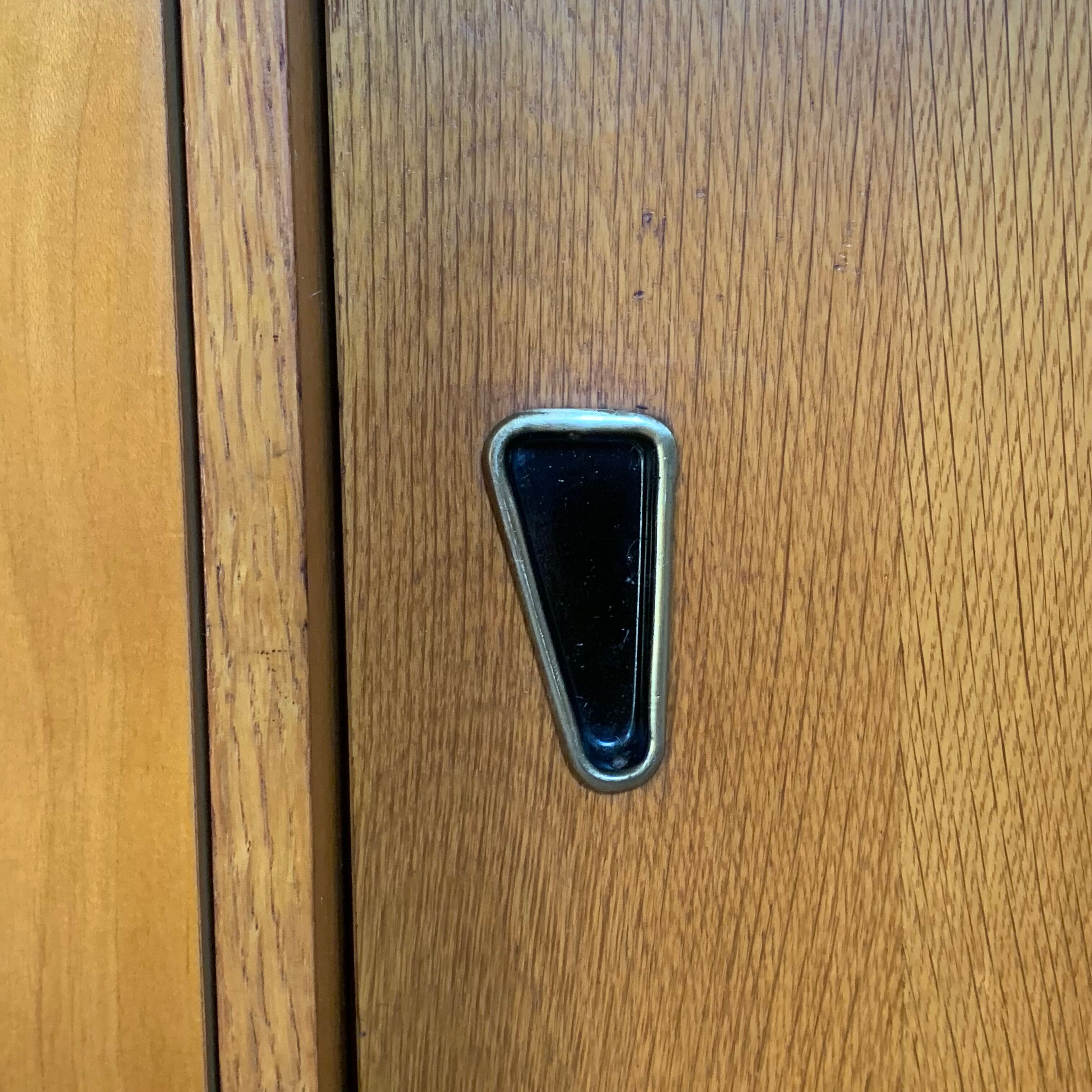 Enfilade vintage bar