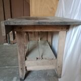 antique workbench with one drawer and two vices