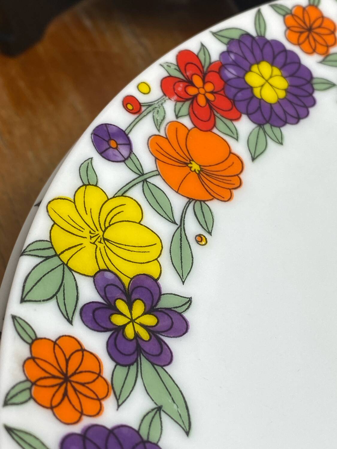 Bavaria porcelain dinner plates