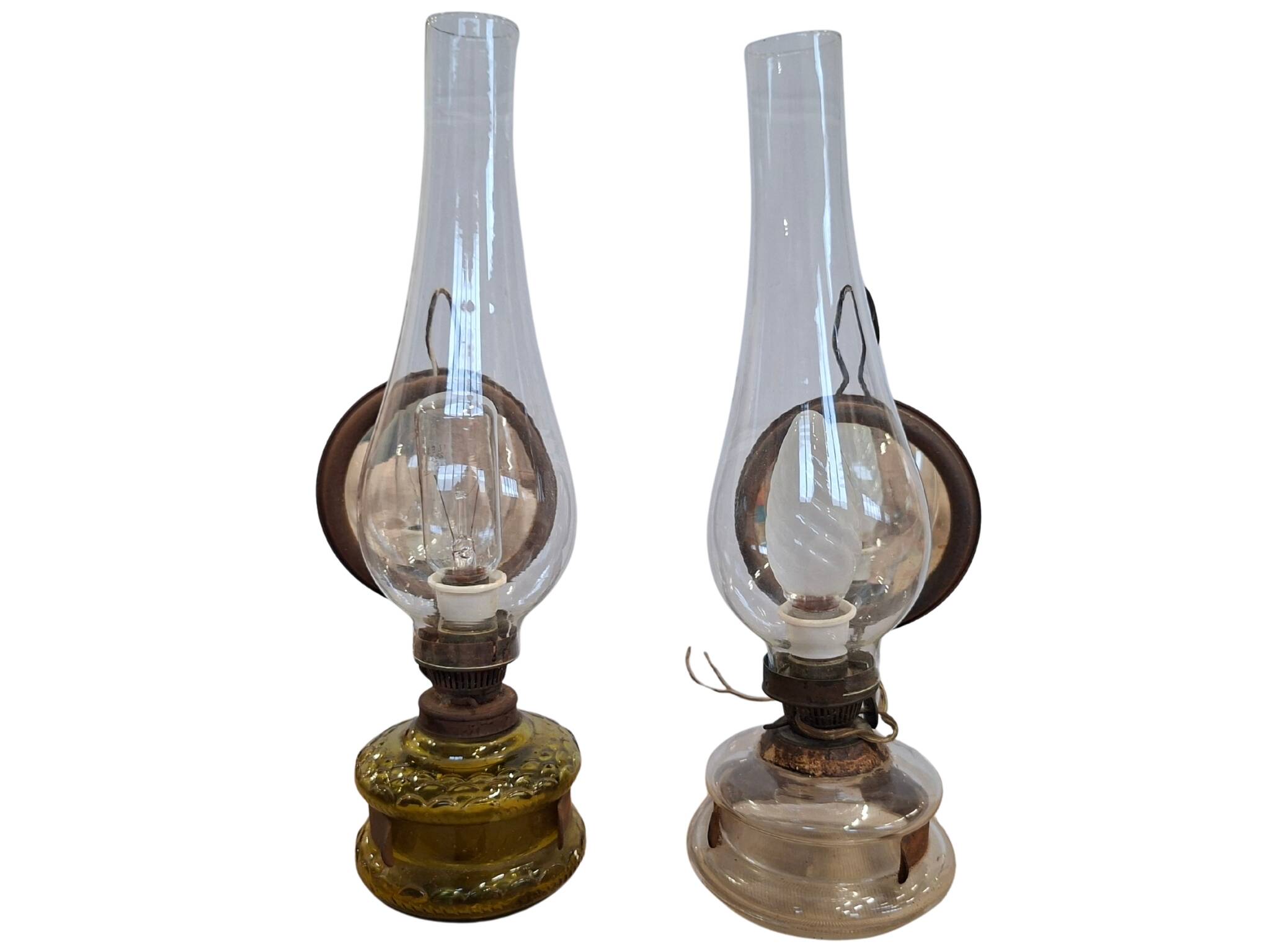 Coppia di Lampade Vintage DITMAR – Antiche Lampade a Olio Elettrificate con