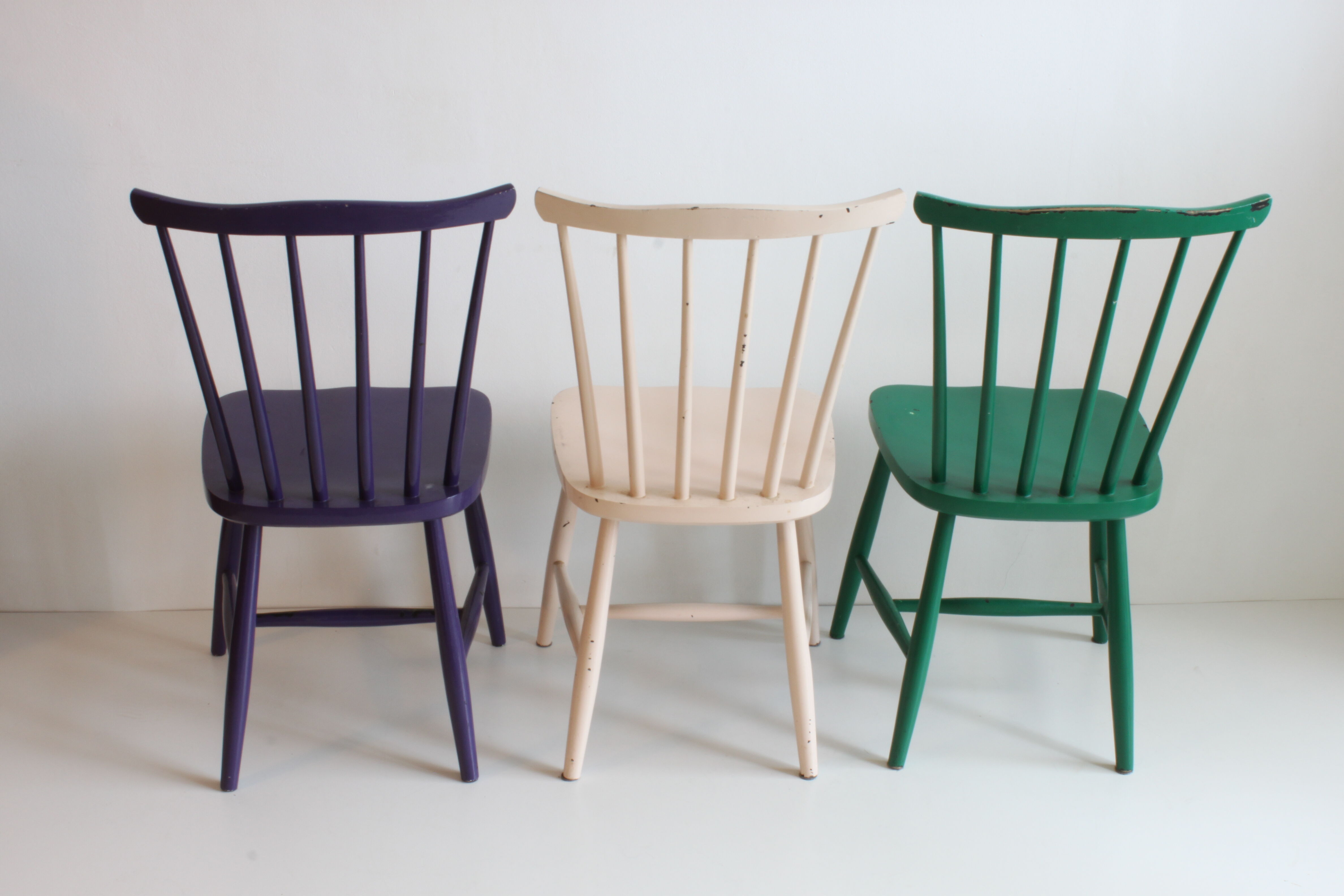 Three spindle back SH41 chairs by Yngve Ekström for Pastoe, 1960s