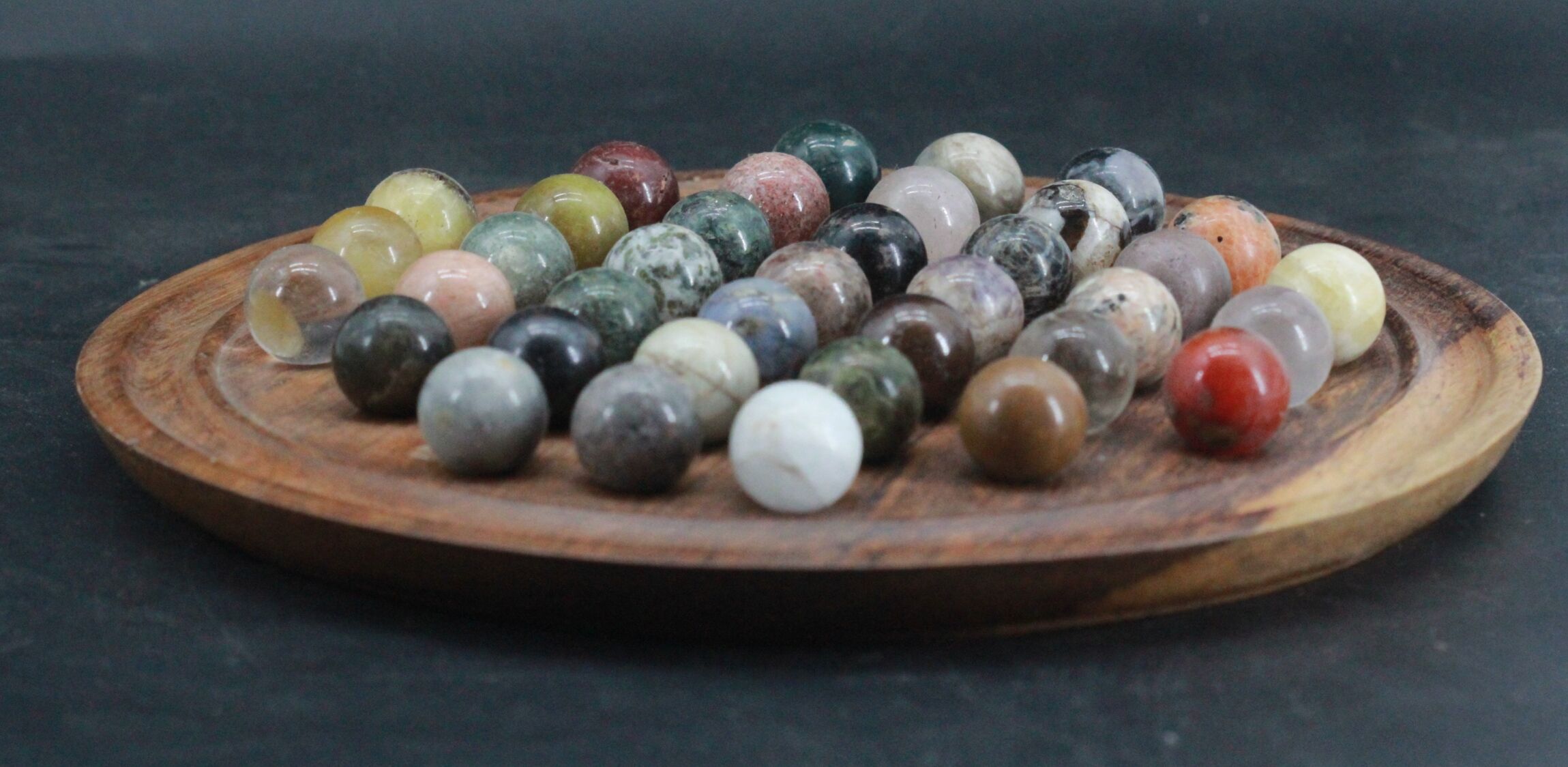 Solitaire game with stones