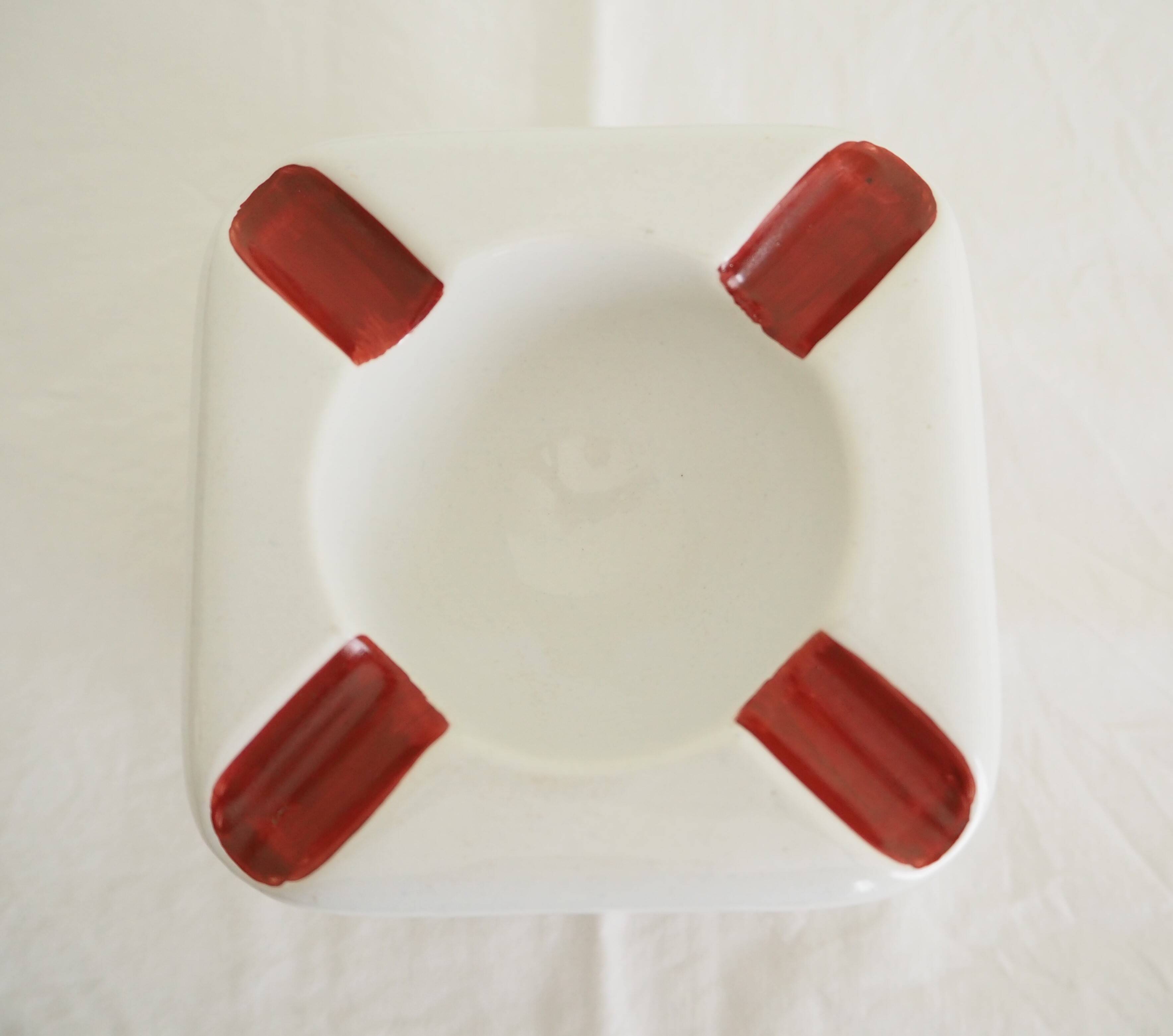 Cendrier cube en céramique Napoléon Aigle Rouge – Cendrier publicitaire