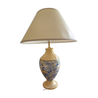 Lampe jaune et bleue