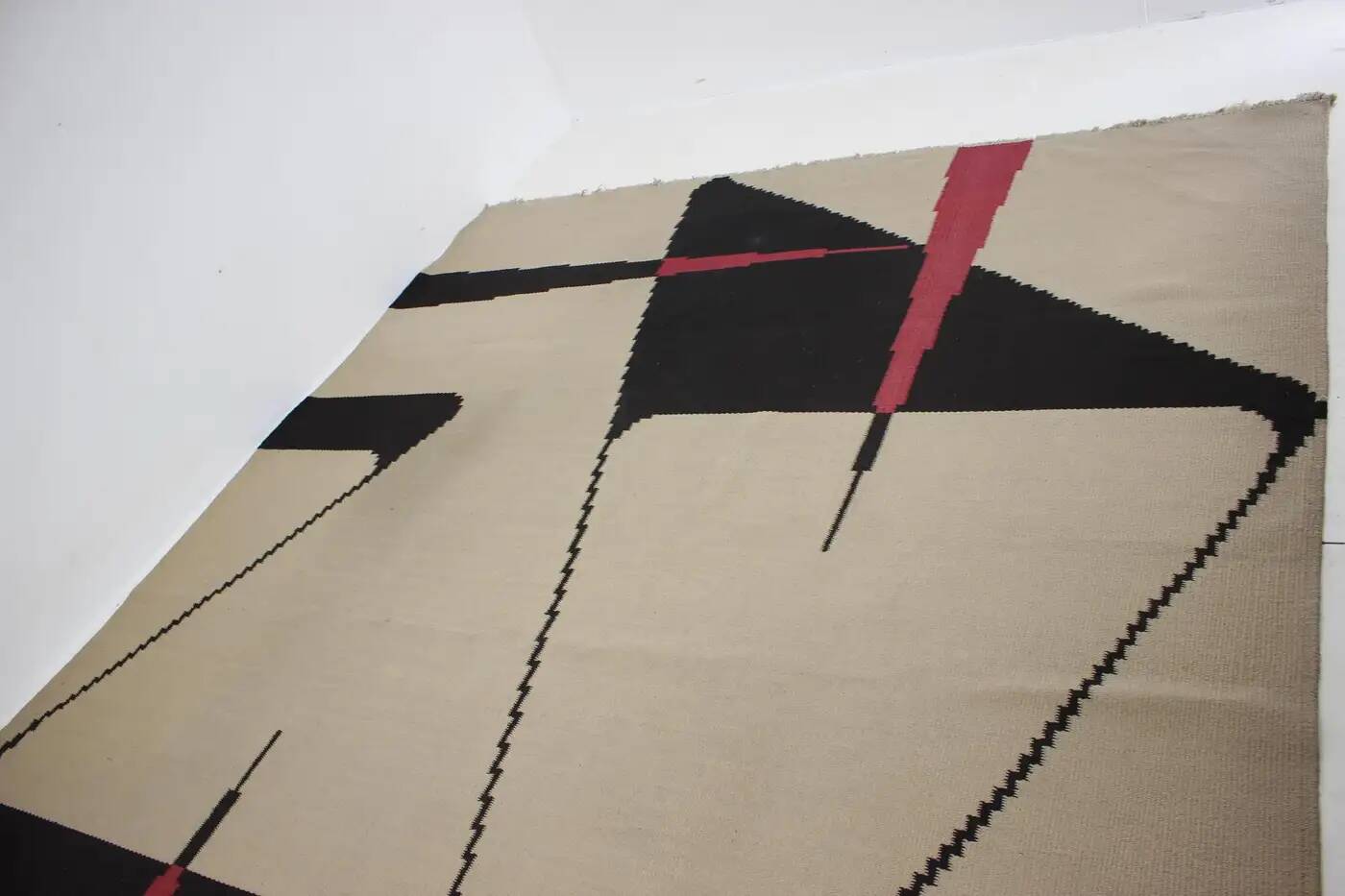 Midcentury kilim abstract design geometric rug / carpet, 1960s
