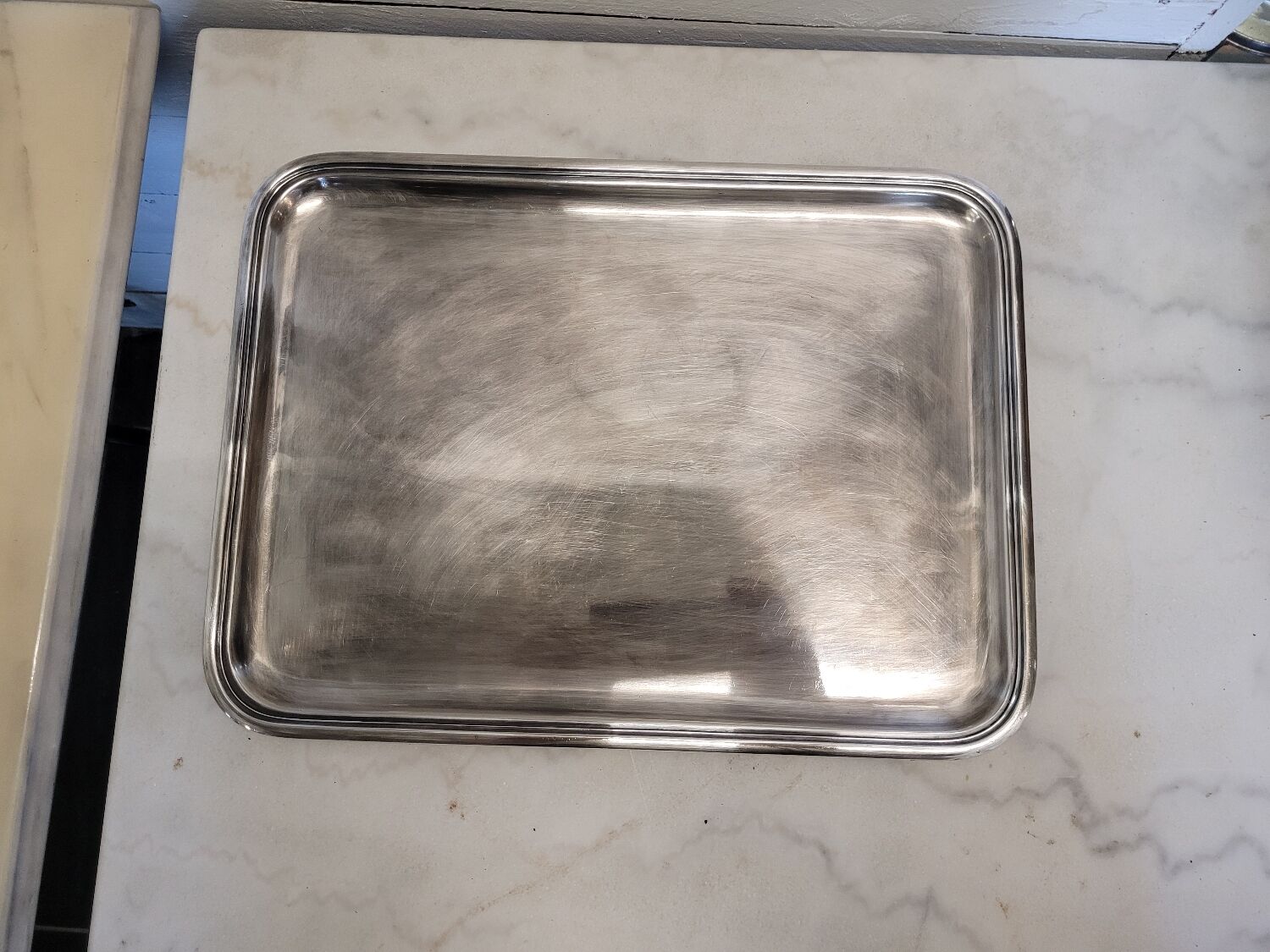 Silver metal top mid-xxth