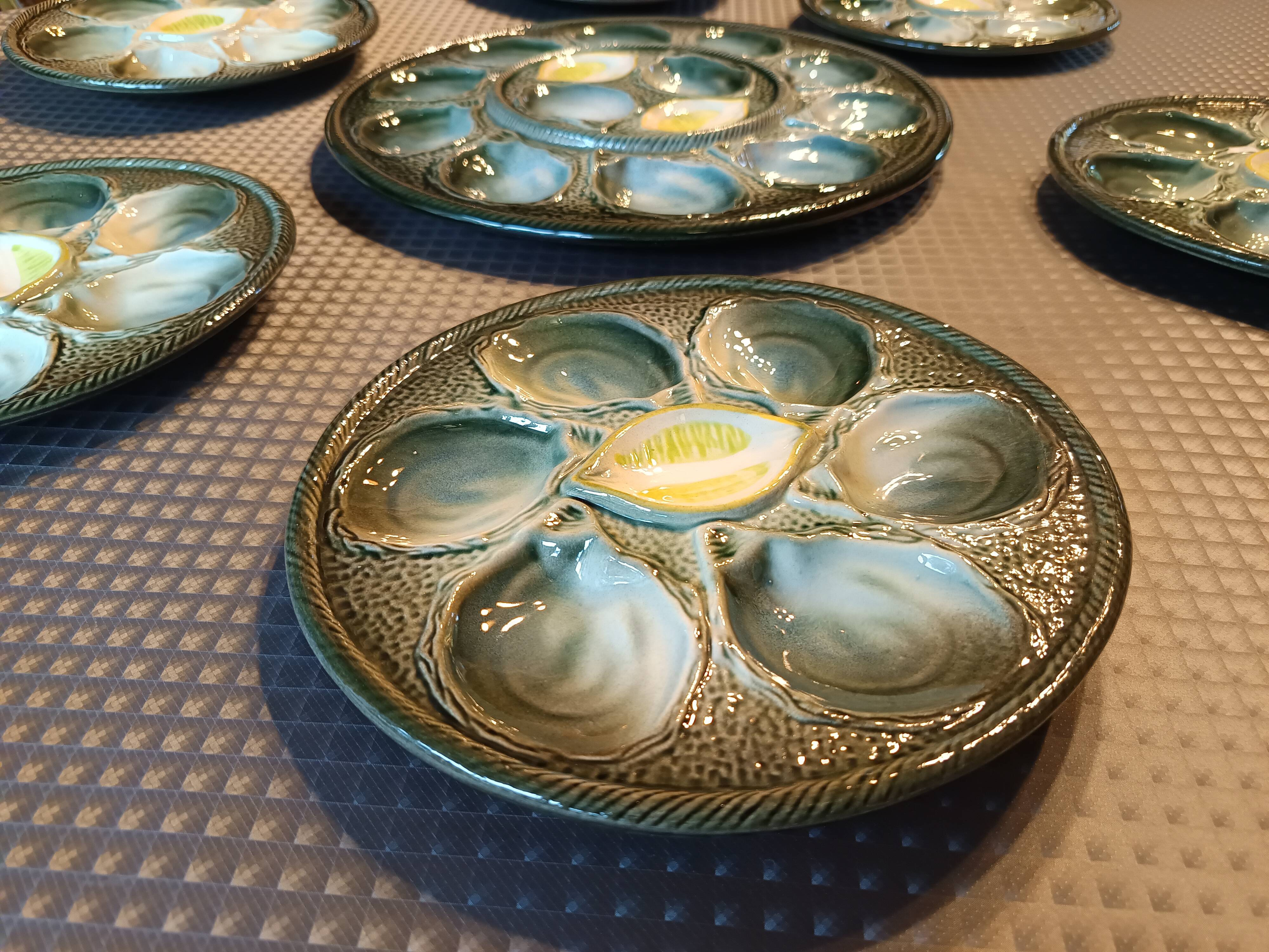 Vintage earthenware oyster set - Saint Clement, 1 dish + 6 plates