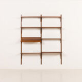 Danish mid-century walnut shelving unit in the style of Poul Cadovius, 1960s