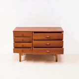 Harald Nielsen dresser in teck
