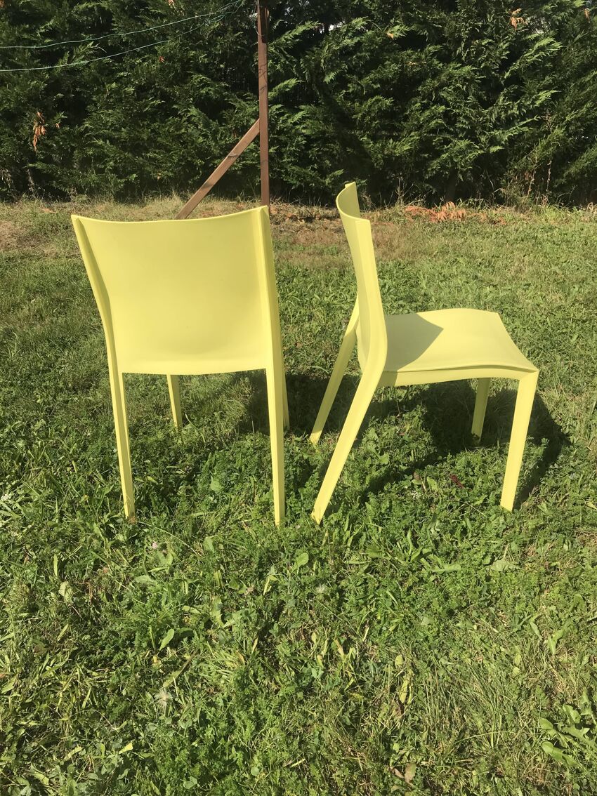 Philippe Starck slick slick yellow chairs | Selency