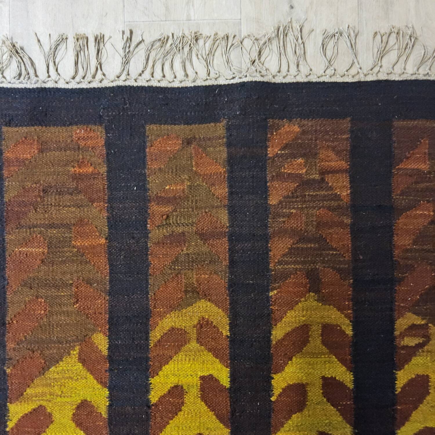 Tapis kilim en laine vintage design Maria Janowska (Zachód) coucher de soleil