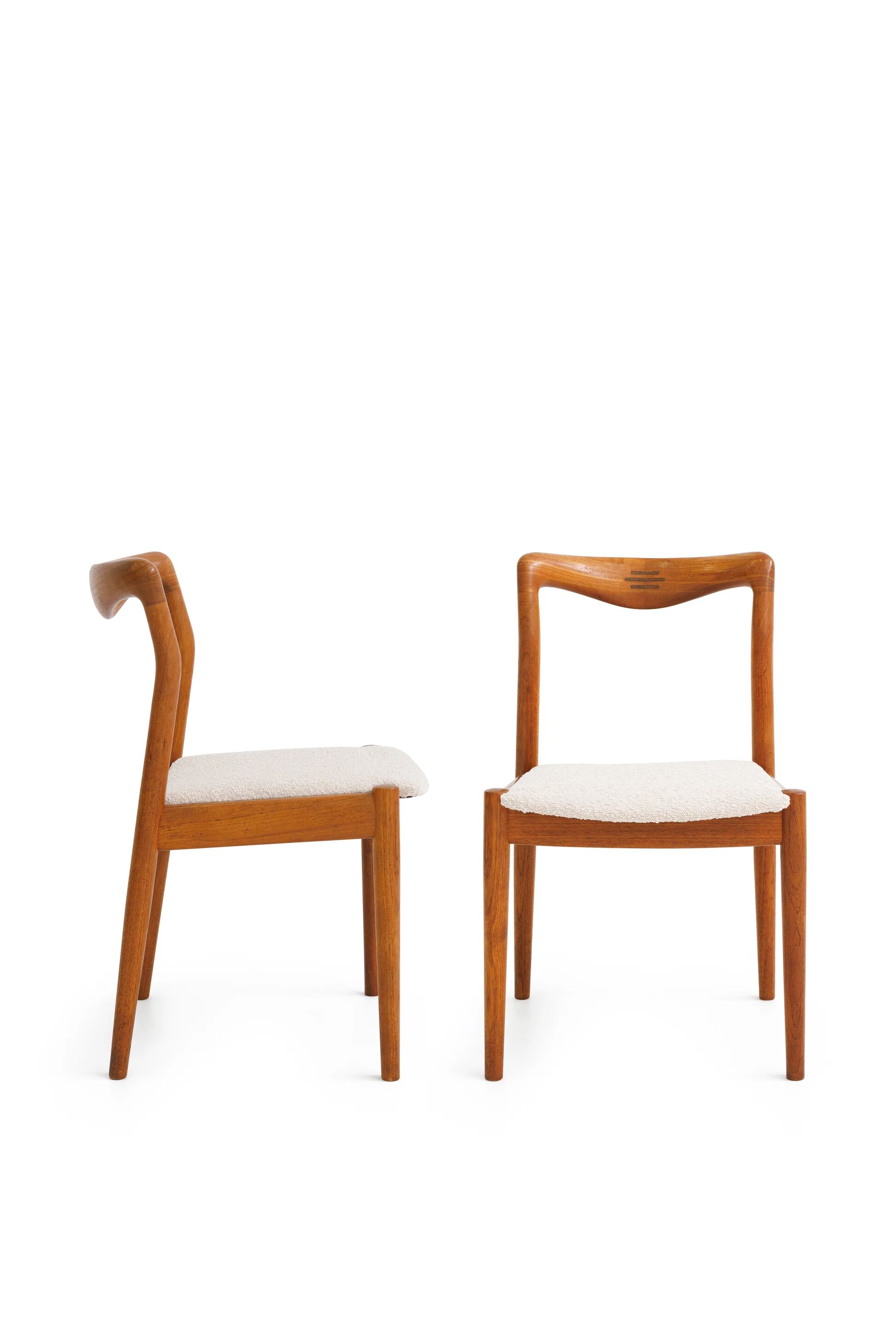 Set of 2 mid-century Danish dining chairs by H.W. Klein