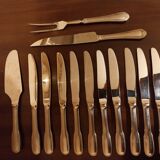 Set of 11 knives